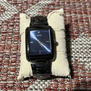 GUESS ‎ Diamond Watch Gun Metal Stainless Steel Chain Link Band Needs Battery